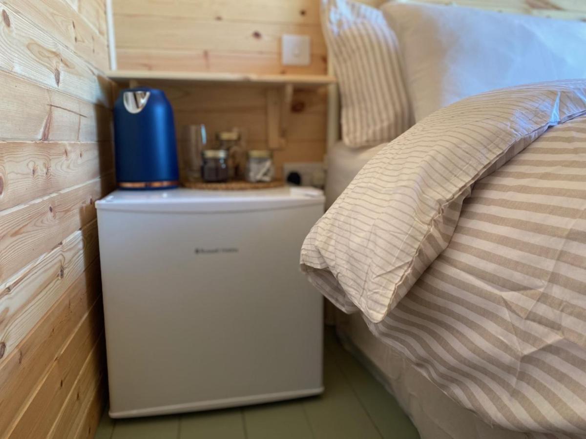 Hideaway At Hestercombe Apartment Kingston  ภายนอก รูปภาพ